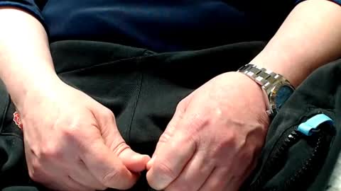 Snapshot of the1pocketrocket chatting on 02-22-25, 08:09 the1pocketrocket online show from 02-22-25, 08:09