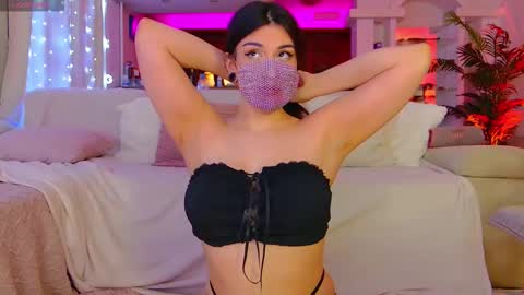 Snapshot of the__sabenna chatting on 02-01-26, 05:00 Madina online show from 02-01-26, 05:00