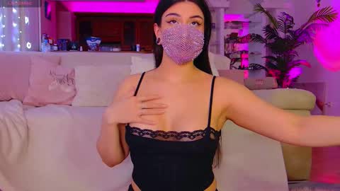 Snapshot of the__sabenna chatting on 02-08-26, 02:20 Madina online show from 02-08-26, 02:20