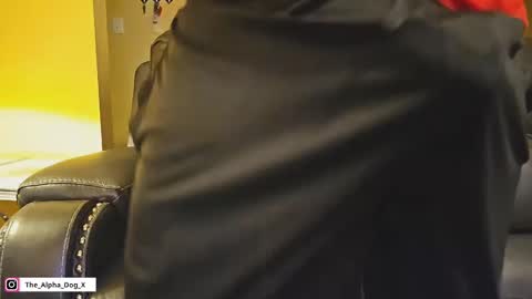 the_alpha_dog_xxx online show from 12-15-24, 11:53