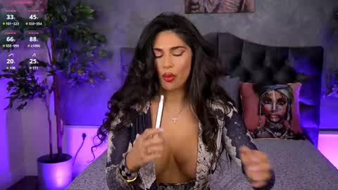 Aisha online show from 02-10-25, 04:19