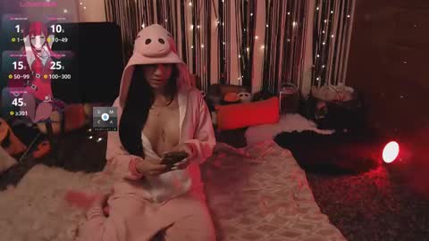 Snapshot of the_crazy_latina chatting on 11-10-25, 11:59 Giovanna online show from 11-10-25, 11:59