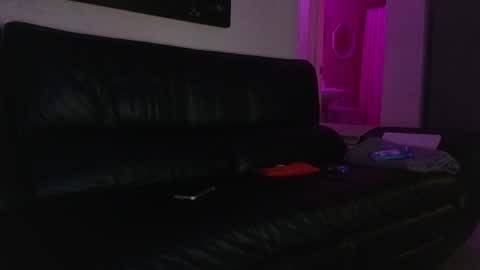 Snapshot of the_emmarouge chatting on 01-17-25, 03:11 the_emmarouge online show from 01-17-25, 03:11