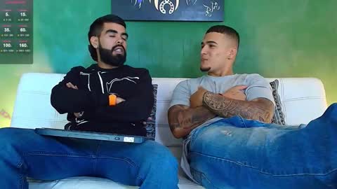 SCOTT  THEO  KAMERON  GENDERSON online show from 02-17-26, 01:51