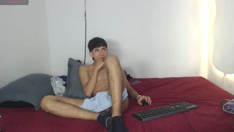 Snapshot of the_muderer chatting on 03-12-25, 09:23 murderer online show from 03-12-25, 09:23