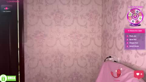 Snapshot of the_princese chatting on 11-04-25, 06:40 Alice online show from 11-04-25, 06:40