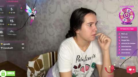 Snapshot of the_princese chatting on 11-27-25, 08:55 Alice online show from 11-27-25, 08:55