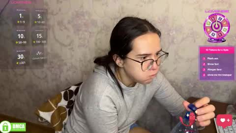 Snapshot of the_princese chatting on 12-05-25, 06:59 Alice online show from 12-05-25, 06:59