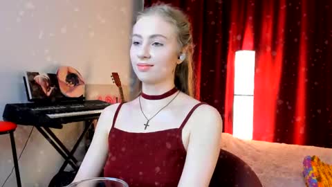 Ally    STREAMING ON TWITCH NOW Check my Twitter for updates online show from 02-22-25, 04:40