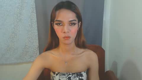 thea121698 online show from 10-18-25, 04:37