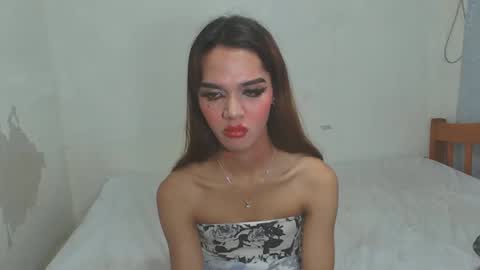 thea121698 online show from 10-20-25, 06:41