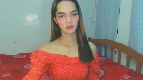 thea121698 online show from 10-24-25, 02:19