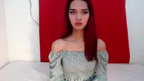 thea121698 online show from 11-03-25, 10:16