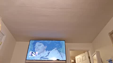 Snapshot of thea_aphrodite_goddess chatting on 10-29-25, 07:21 thea_aphrodite_goddess online show from 10-29-25, 07:21