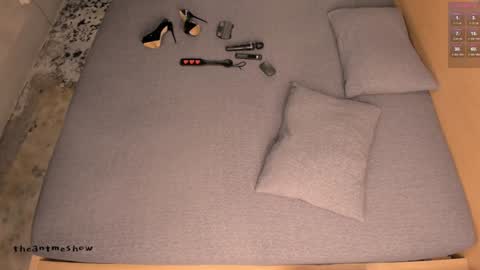 Anny online show from 09-20-25, 04:19