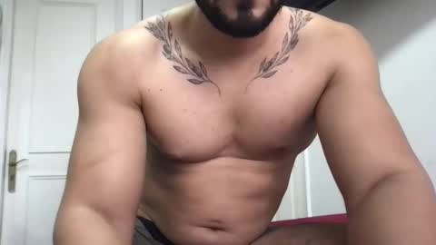 Snapshot of thearcher56 chatting on 09-28-25, 07:19 thearcher56 online show from 09-28-25, 07:19