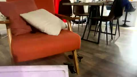 theauroravee online show from 09-14-25, 08:41