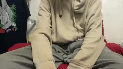 Snapshot of thebeautifulbbc chatting on 10-29-25, 07:04 thebeautifulbbc online show from 10-29-25, 07:04