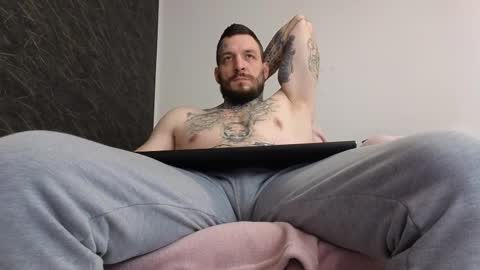 John online show from 02-12-25, 09:52