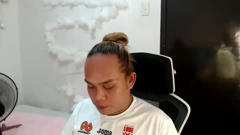 thebitch_cowbell online show from 10-17-25, 07:38