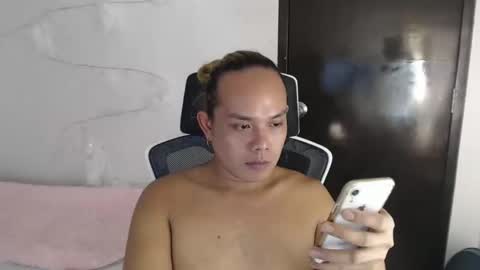 thebitch_cowbell online show from 11-04-25, 08:24