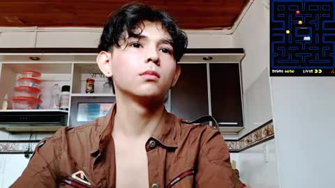 thebluesky_18 online show from 10-07-25, 07:11