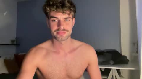 Snapshot of thebrokescholar chatting on 12-04-25, 03:54 Broke Scholar online show from 12-04-25, 03:54