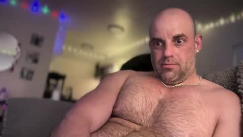 Snapshot of thebuzz777 chatting on 02-12-25, 06:19 theBuzz777 online show from 02-12-25, 06:19