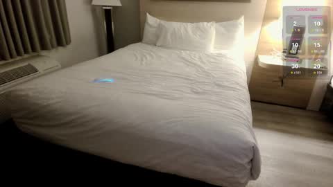 Snapshot of thecarrguyy chatting on 12-21-25, 08:10 Thatcarrguyy online show from 12-21-25, 08:10