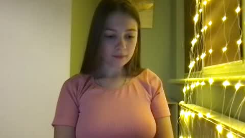 Snapshot of thecrystal chatting on 01-23-25, 06:56 Crystal online show from 01-23-25, 06:56