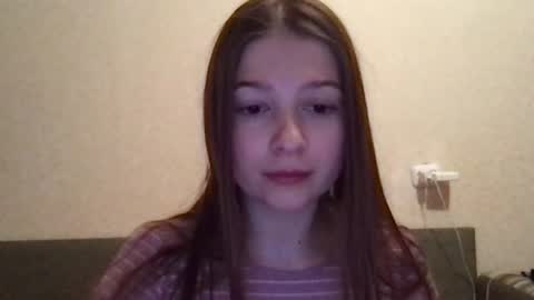 Snapshot of thecrystal chatting on 02-17-26, 07:20 Crystal online show from 02-17-26, 07:20