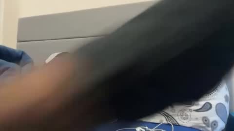 Snapshot of theeshooterr chatting on 12-13-24, 06:16 theeshooterr online show from 12-13-24, 06:16