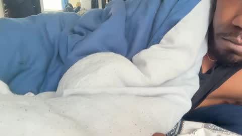 Snapshot of theeshooterr chatting on 12-14-24, 03:04 theeshooterr online show from 12-14-24, 03:04