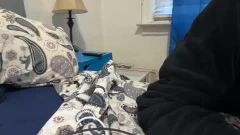 Snapshot of theeshooterr chatting on 12-14-24, 09:24 theeshooterr online show from 12-14-24, 09:24