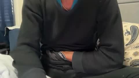 Snapshot of theeshooterr chatting on 12-28-24, 07:43 theeshooterr online show from 12-28-24, 07:43