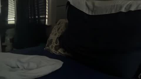 Snapshot of theeshooterr chatting on 01-19-25, 06:21 theeshooterr online show from 01-19-25, 06:21