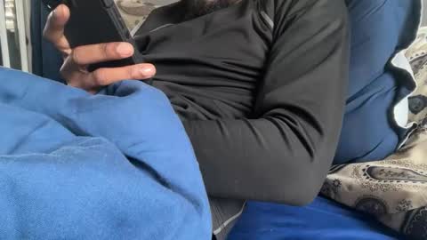 Snapshot of theeshooterr chatting on 01-21-25, 05:20 theeshooterr online show from 01-21-25, 05:20