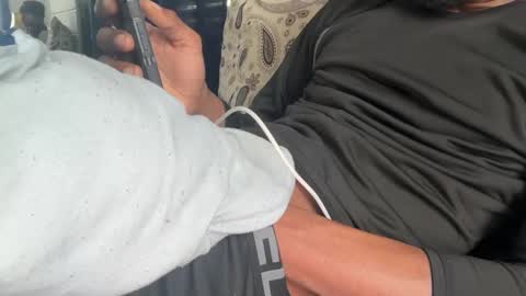 Snapshot of theeshooterr chatting on 01-21-25, 08:21 theeshooterr online show from 01-21-25, 08:21