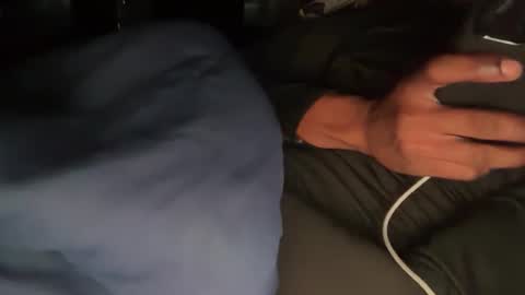 Snapshot of theeshooterr chatting on 01-25-25, 10:18 theeshooterr online show from 01-25-25, 10:18