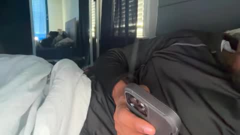 Snapshot of theeshooterr chatting on 01-26-25, 04:09 theeshooterr online show from 01-26-25, 04:09