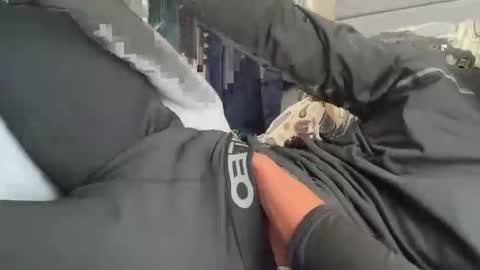 Snapshot of theeshooterr chatting on 01-27-25, 01:41 theeshooterr online show from 01-27-25, 01:41