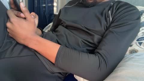 Snapshot of theeshooterr chatting on 01-27-25, 08:17 theeshooterr online show from 01-27-25, 08:17