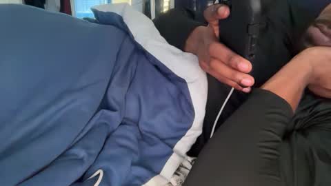 Snapshot of theeshooterr chatting on 02-02-25, 03:17 theeshooterr online show from 02-02-25, 03:17