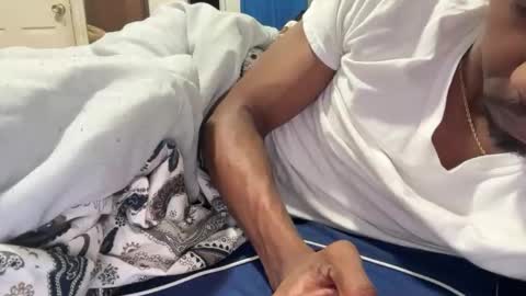 Snapshot of theeshooterr chatting on 02-06-25, 11:10 theeshooterr online show from 02-06-25, 11:10