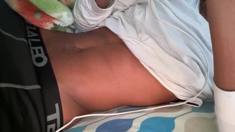 Snapshot of theeshooterr chatting on 03-10-25, 01:10 theeshooterr online show from 03-10-25, 01:10