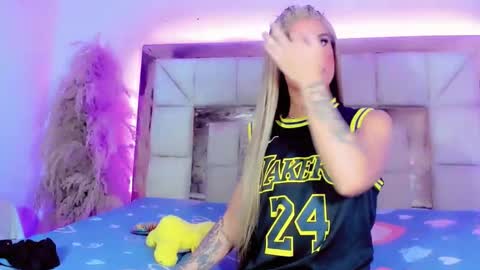 sofia online show from 10-11-25, 11:09