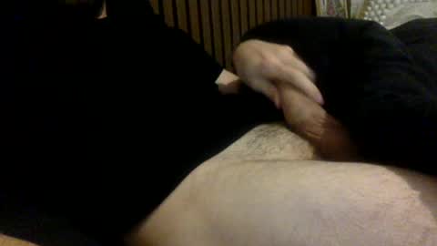 Snapshot of thefrenchmeat chatting on 10-28-25, 08:33 Dick online show from 10-28-25, 08:33