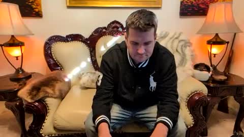 Snapshot of thegentlemanlive chatting on 12-01-24, 07:14 The Gentleman online show from 12-01-24, 07:14