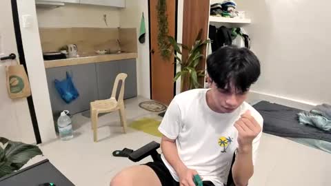 Green online show from 12-03-24, 02:49