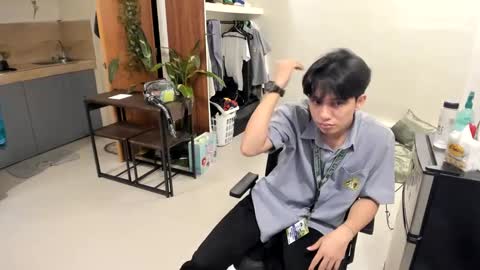 Green online show from 12-16-24, 09:09